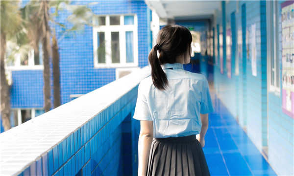 殷都如何找到一个可以帮助我生孩子的女人？